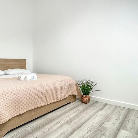 Homey Sakine- Proche Centre- Netflix- Wifi Cluses Eksteriør billede