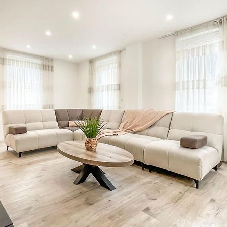 Homey Sakine- Proche Centre- Netflix- Wifi Cluses Eksteriør billede