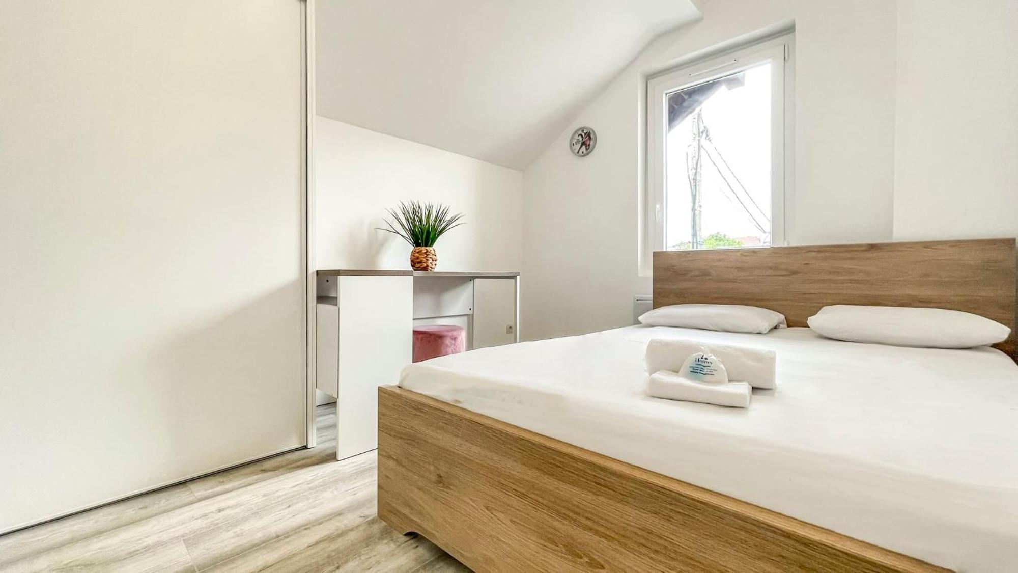 Homey Sakine- Proche Centre- Netflix- Wifi Cluses Eksteriør billede