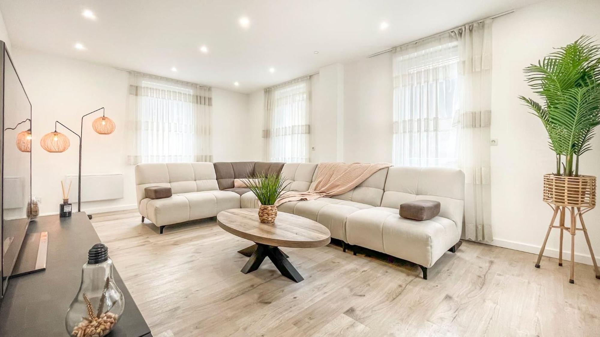 Homey Sakine- Proche Centre- Netflix- Wifi Cluses Eksteriør billede